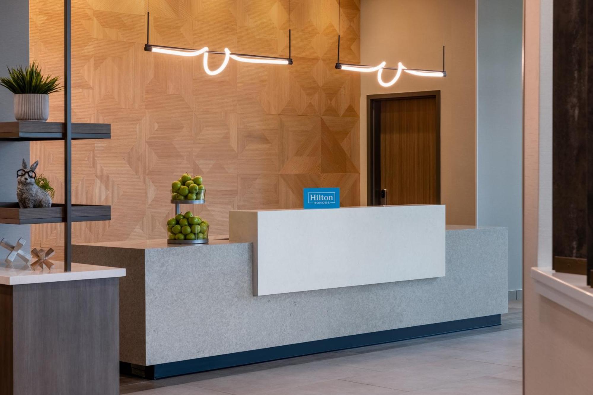 Tru By Hilton Ankeny Hotel Bagian luar foto